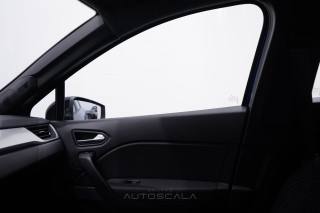 RENAULT Captur usata, con Sensori di parcheggio posteriori
