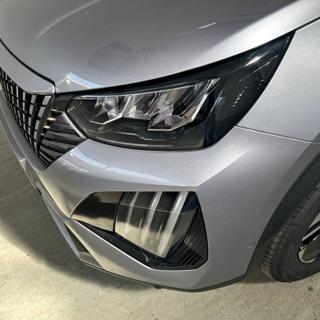 PEUGEOT 2008 usata, con Fari direzionali