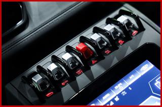 LAMBORGHINI Huracan usata 12