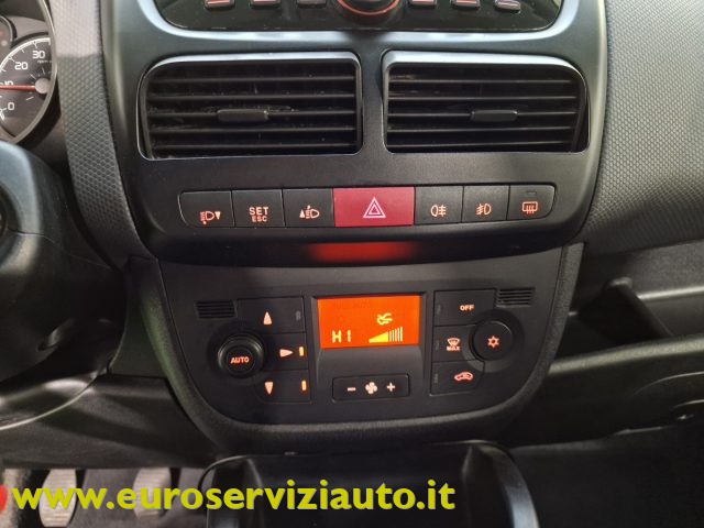 FIAT Doblo usata 17
