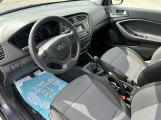 HYUNDAI i20 usata, con Alzacristalli elettrici