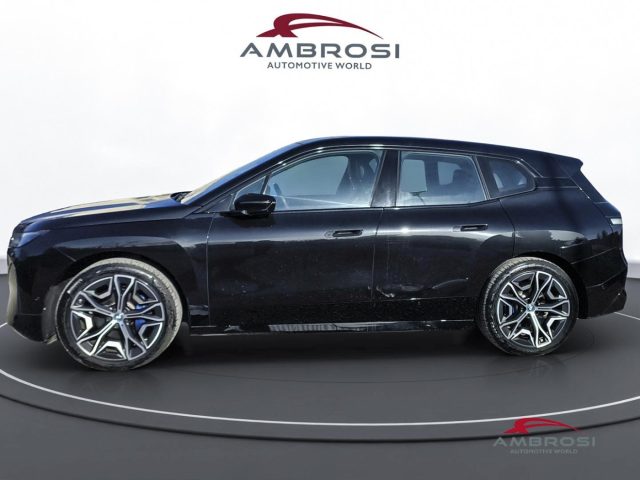 BMW iX usata 5