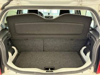 VOLKSWAGEN up! usata 14