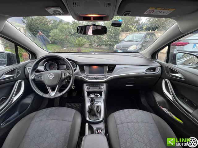 OPEL Astra usata, con Climatizzatore