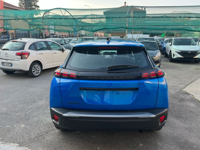 PEUGEOT 2008 usata, con Volante multifunzione