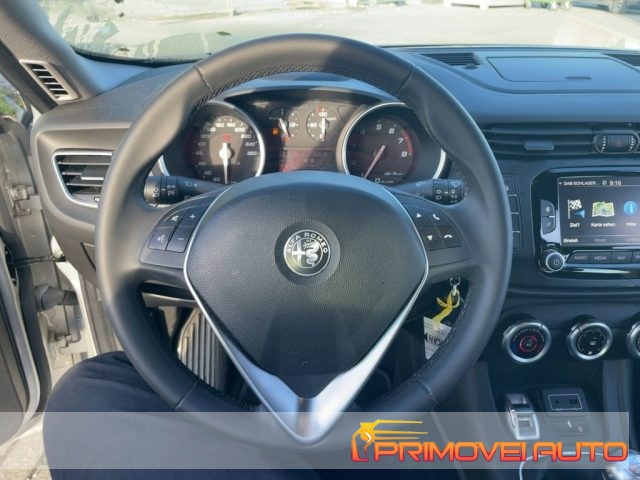 ALFA ROMEO Giulietta usata, con Airbag