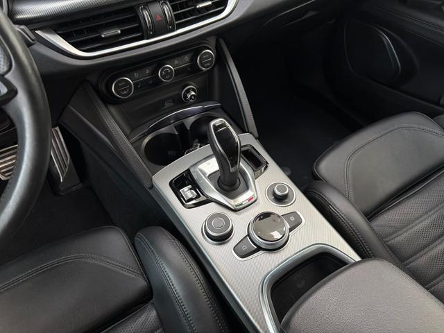 ALFA ROMEO Stelvio usata, con Controllo automatico clima