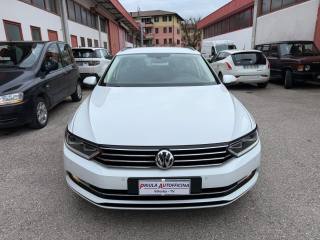VOLKSWAGEN Passat Variant usata, con Airbag