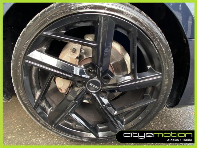 AUDI A4 usata, con Autoradio