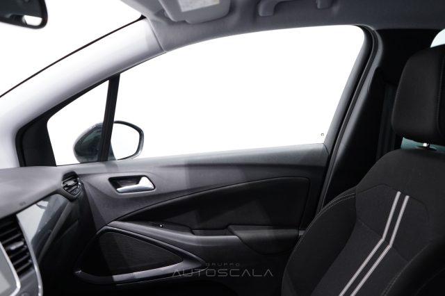OPEL Crossland usata, con Fari LED