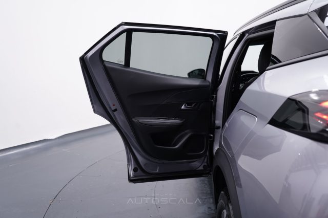 PEUGEOT 2008 usata, con Volante multifunzione