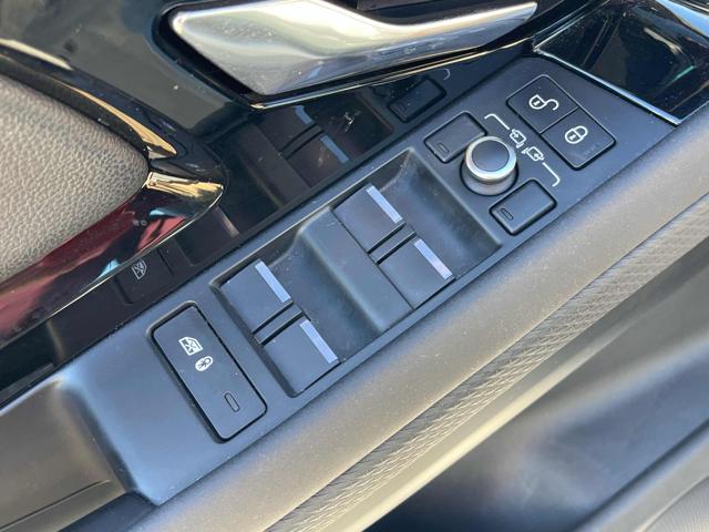 LAND ROVER Range Rover Evoque usata, con Park Distance Control