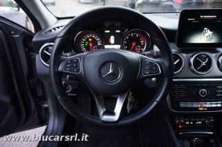 MERCEDES-BENZ GLA 180 usata 19
