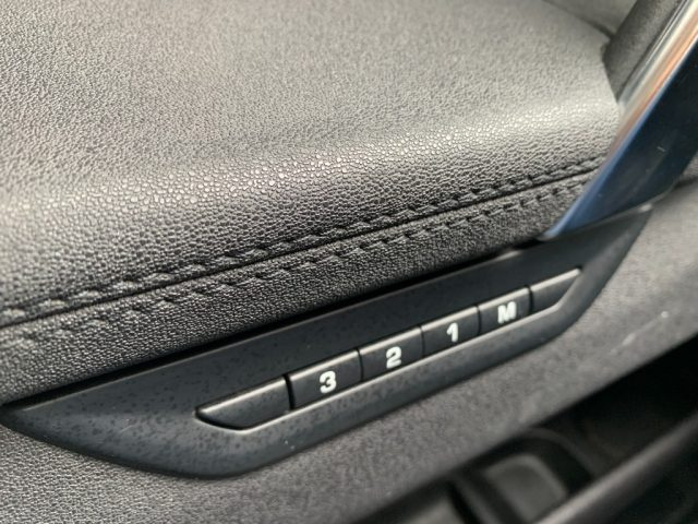 LAND ROVER Discovery Sport usata, con Sistema di navigazione