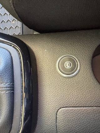 KIA Stonic usata, con Sedile posteriore sdoppiato