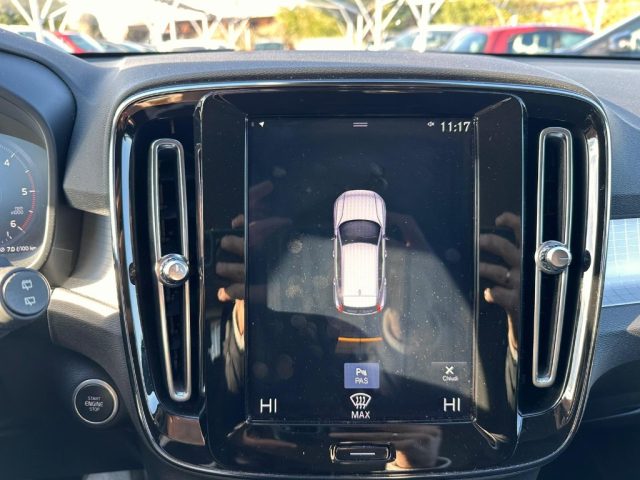 VOLVO XC40 usata, con Lettore CD
