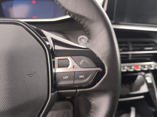 PEUGEOT 2008 usata, con Volante in pelle