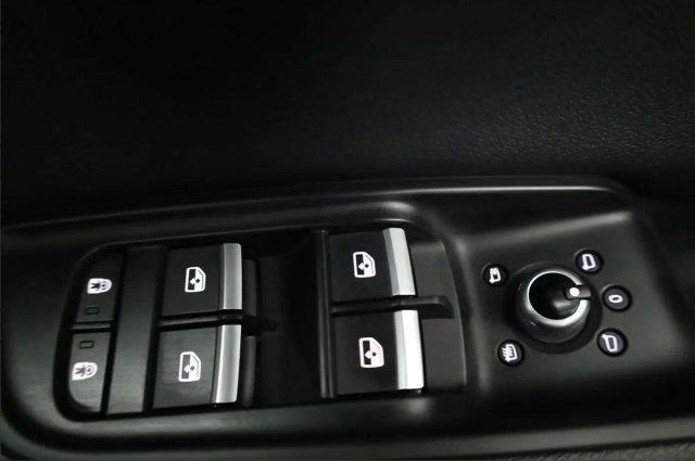 AUDI Q7 usata, con ESP