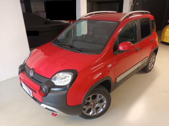 FIAT Panda Cross usata, con Sedili riscaldati