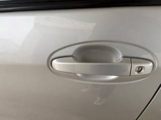 TOYOTA Yaris usata, con Pneumatici da neve