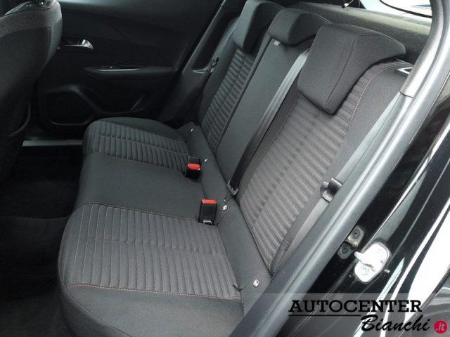 PEUGEOT 2008 usata 25