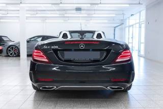 MERCEDES-BENZ SLC 300 usata, con Climatizzatore