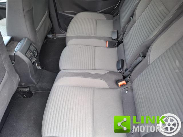 FORD C-Max usata, con Sedile posteriore sdoppiato
