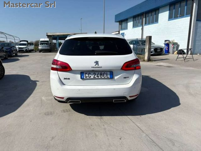 PEUGEOT 308 usata, con Alzacristalli elettrici