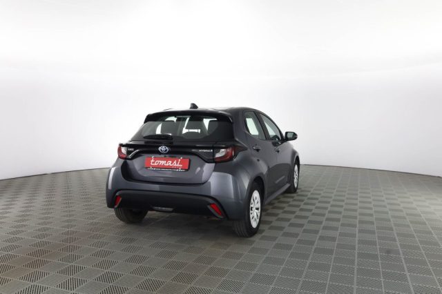 TOYOTA Yaris usata 3
