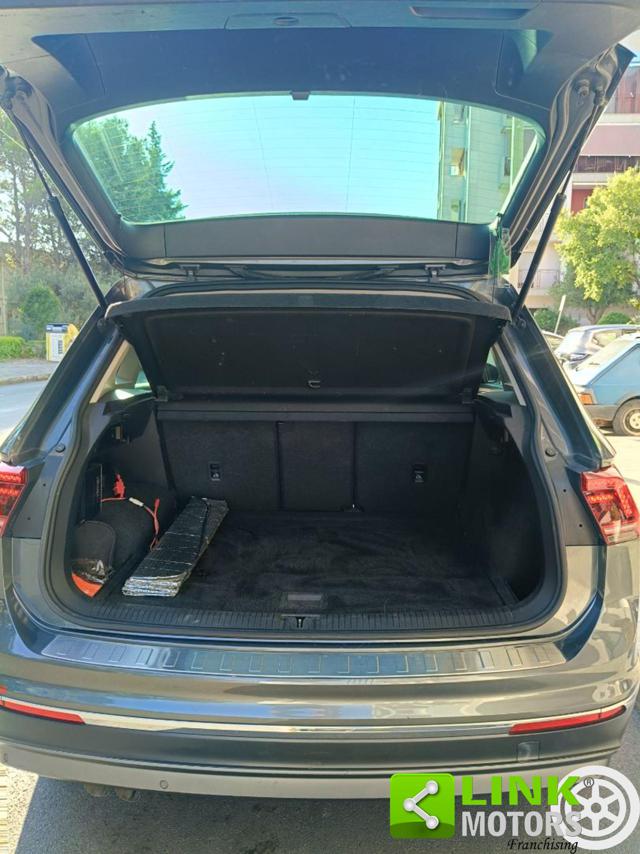 VOLKSWAGEN Tiguan usata, con Touch screen