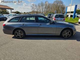 MERCEDES-BENZ E 300 usata, con Alzacristalli elettrici