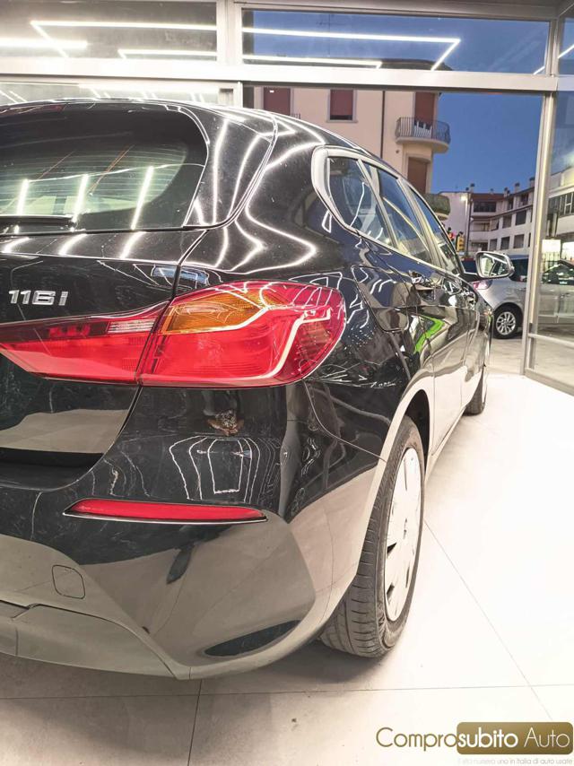 BMW 116 usata, con Alzacristalli elettrici