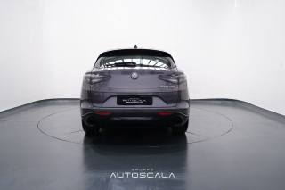ALFA ROMEO Stelvio usata, con Alzacristalli elettrici