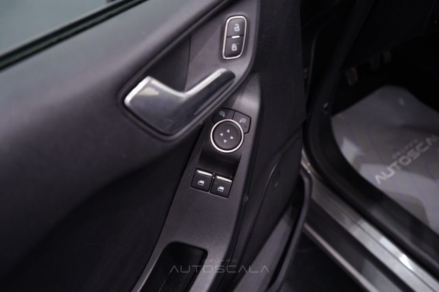 FORD Fiesta usata, con Fendinebbia