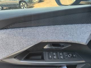 PEUGEOT 3008 usata, con Bracciolo