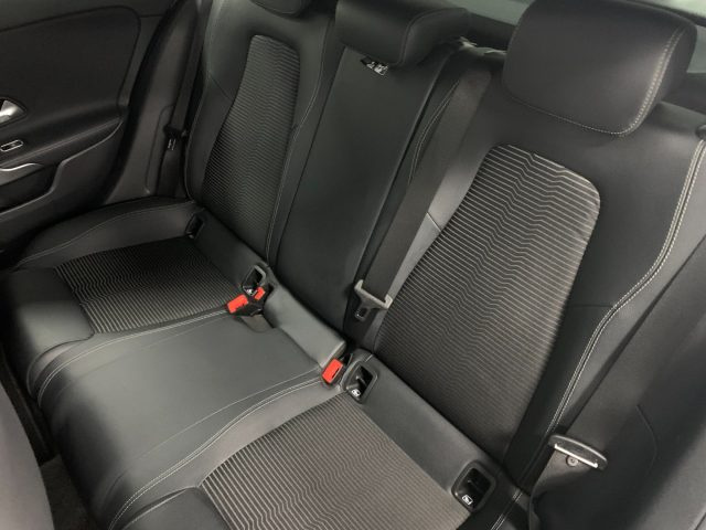 MERCEDES-BENZ A 180 usata, con Volante in pelle