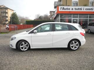 MERCEDES-BENZ B 180 usata, con Airbag