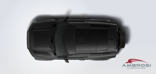 LAND ROVER Defender usata 3
