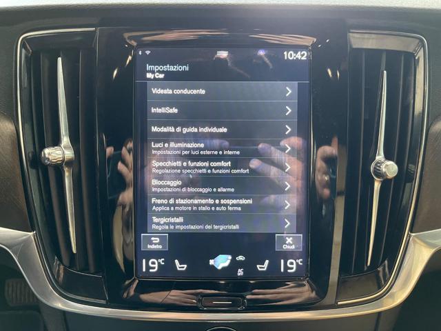 VOLVO V90 Cross Country usata, con Lettore CD