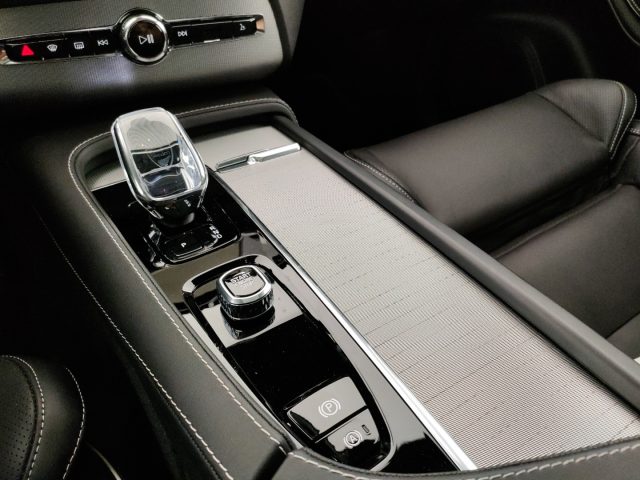 VOLVO XC90 usata, con Tettuccio apribile