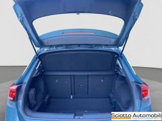 VOLKSWAGEN T-Roc usata, con Autoradio digitale