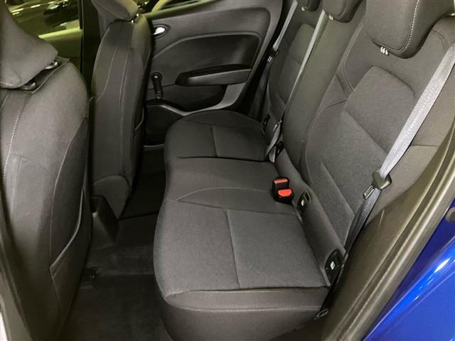 RENAULT Clio usata, con Sensori di parcheggio posteriori