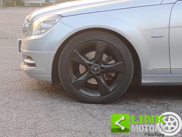 MERCEDES-BENZ C 200 usata, con Autoradio