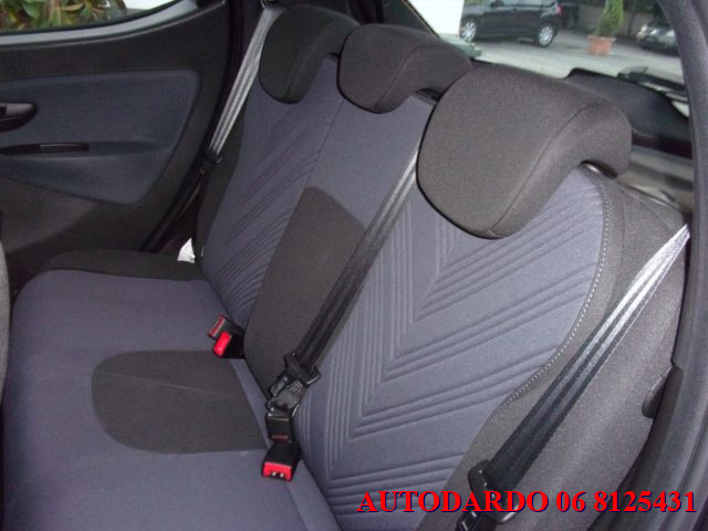 LANCIA Ypsilon usata, con Specchietti laterali elettrici