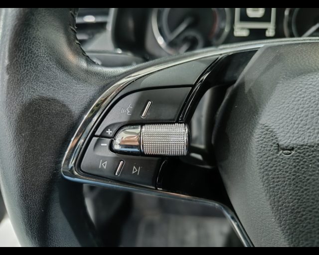 SKODA Kamiq usata, con Bluetooth