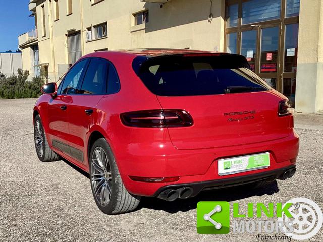 PORSCHE Macan usata, con Autoradio