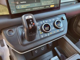 LAND ROVER Defender usata, con Controllo trazione