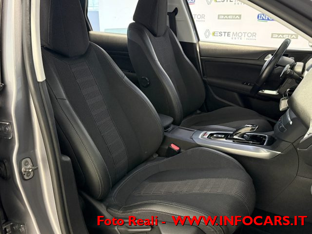 PEUGEOT 308 usata, con Autoradio