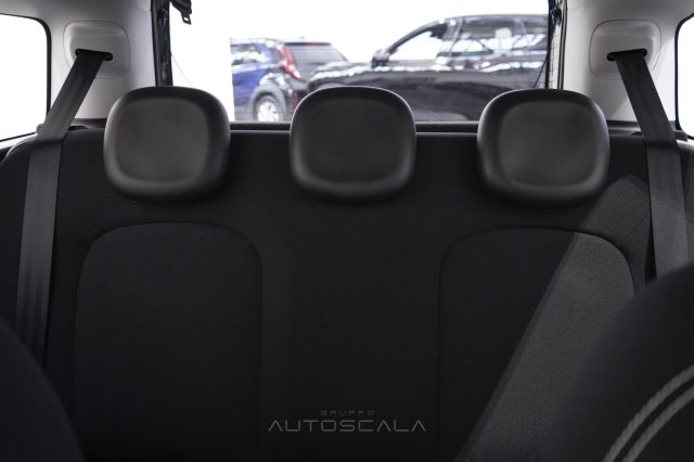 FIAT New Panda usata, con Bluetooth