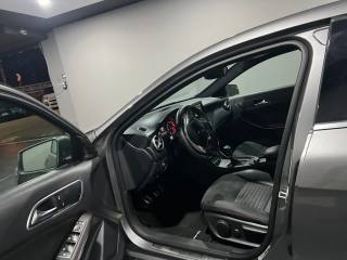 MERCEDES-BENZ A 180 usata, con Autoradio